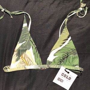 Stone COLD FOX // BEACH Riot // Palm Bikini Top ✨